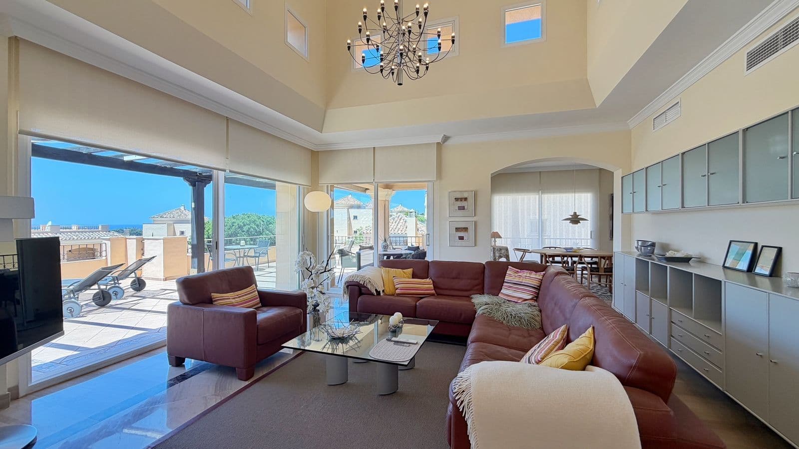 Hacienda Elviria, Marbella: Apartment · 4 bedrooms · 200858