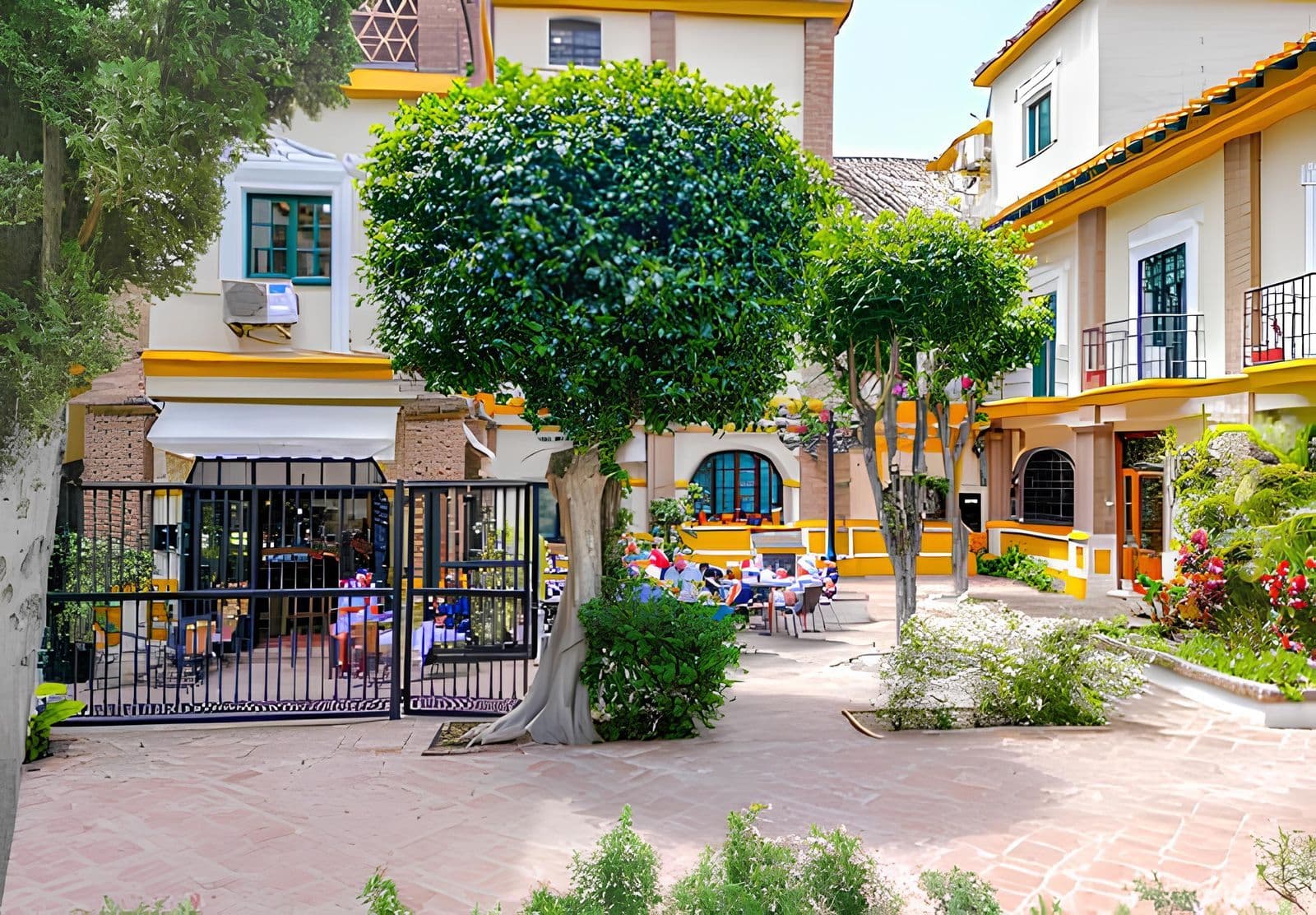 Inmueble comercial en Puebla Lucia, Fuengirola · 200368