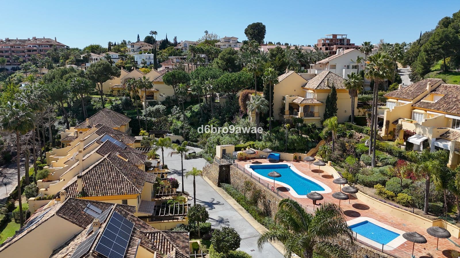 Greenlife Village, Marbella: Adosado · 3 dormitorios · 200728