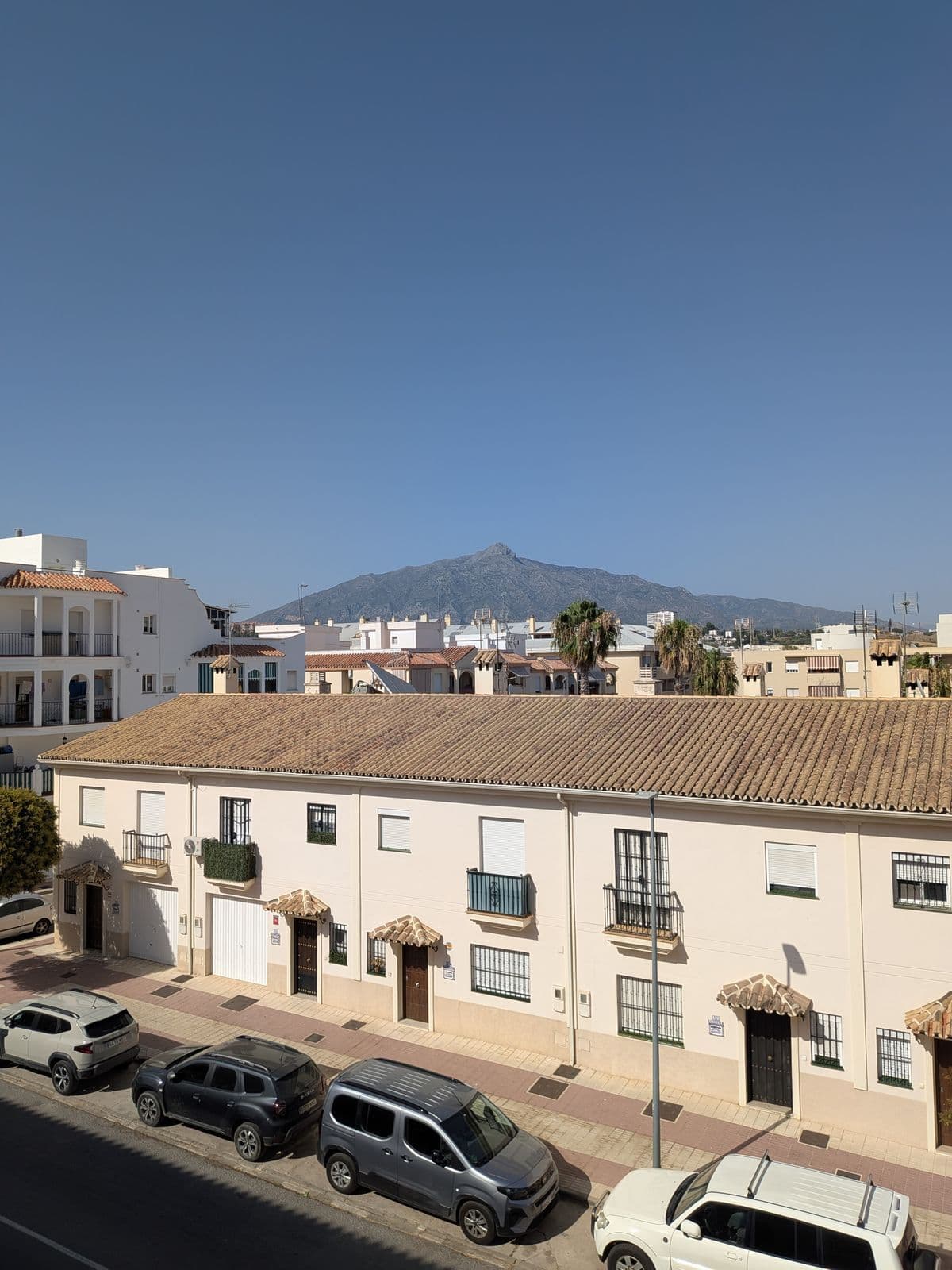 Квартира · Villamar, Marbella · 3 спальни · 200917