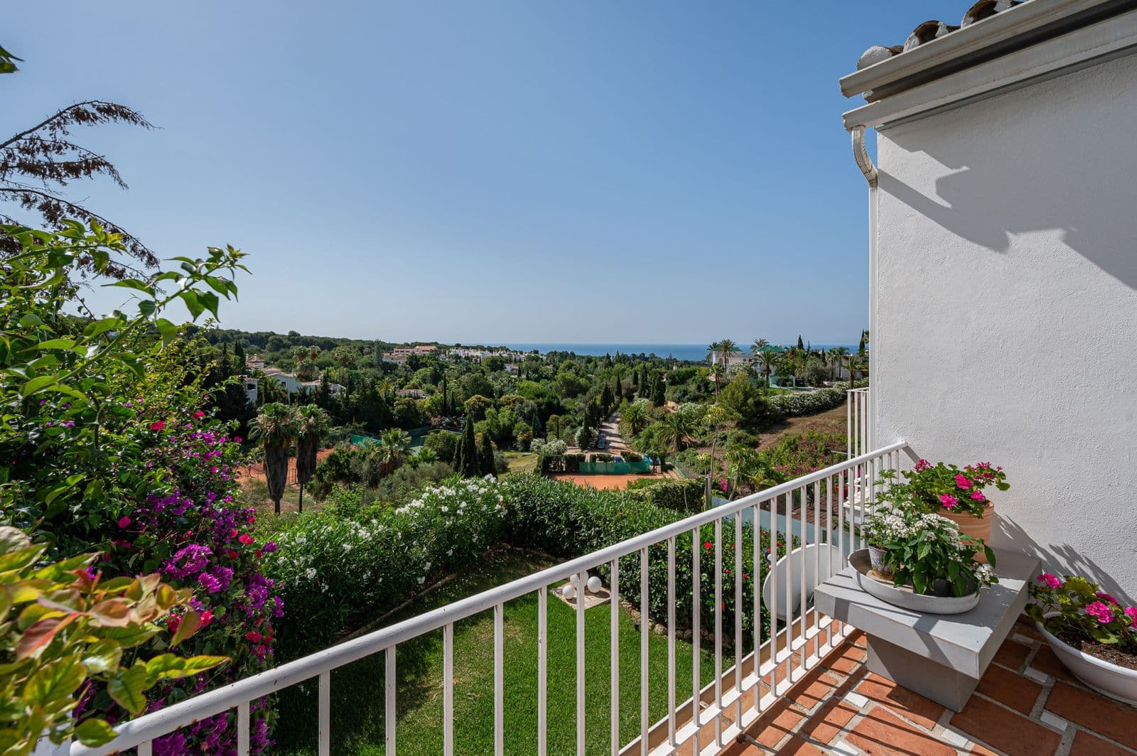 Marbella Hill Club, Marbella: Townhouse · 3 bedrooms · 200873