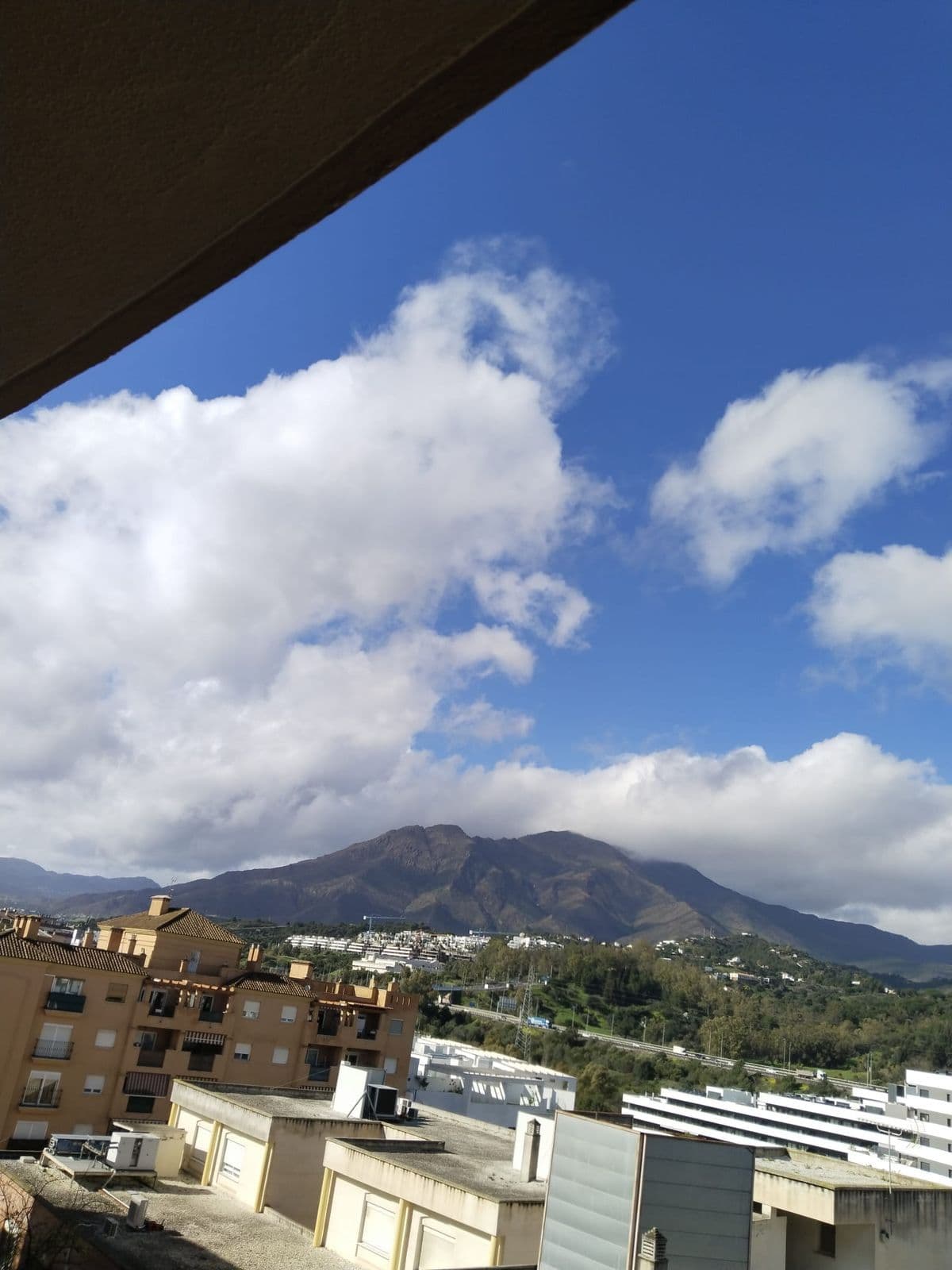 Apartment in La Lobilla, Estepona · 4 bedrooms · 200275