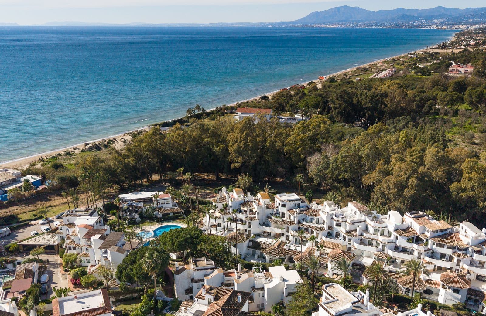 White Pearl Beach, Marbella: Piso · 4 dormitorios · 200671