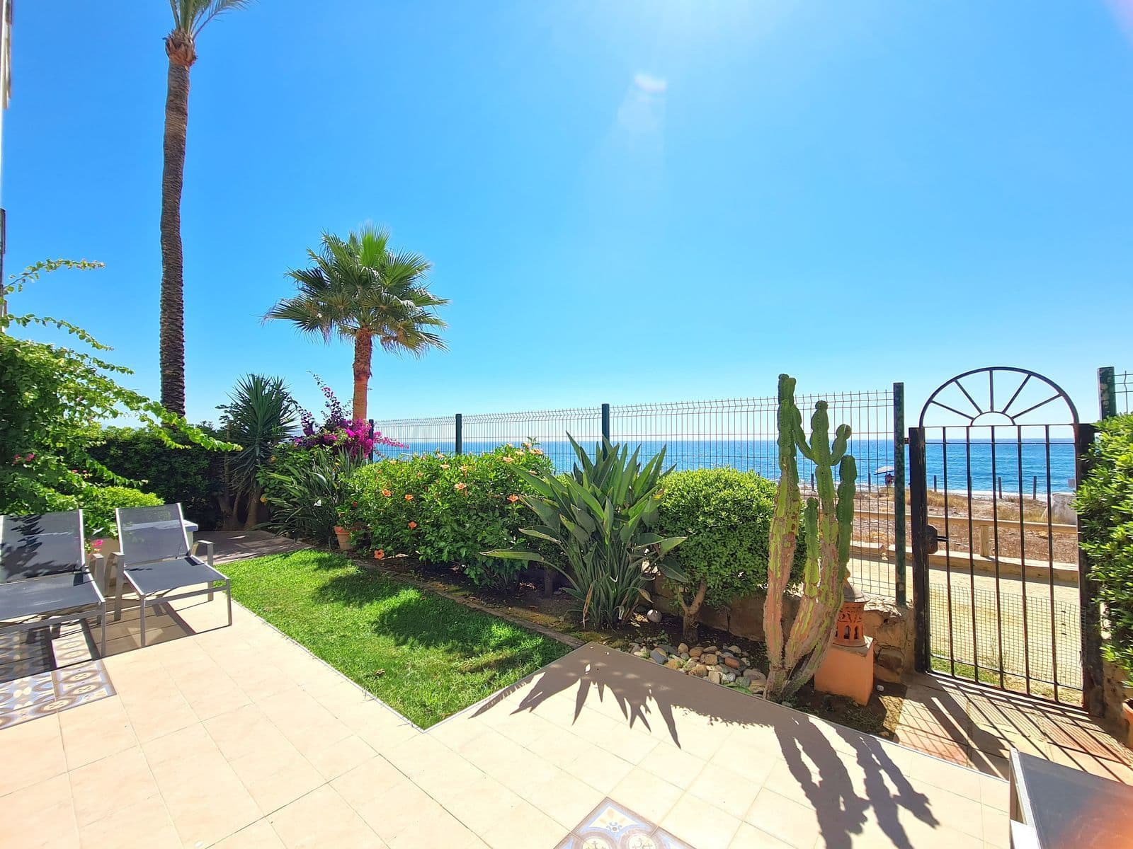 Cortesin, Casares: Apartment · 3 bedrooms · 200116
