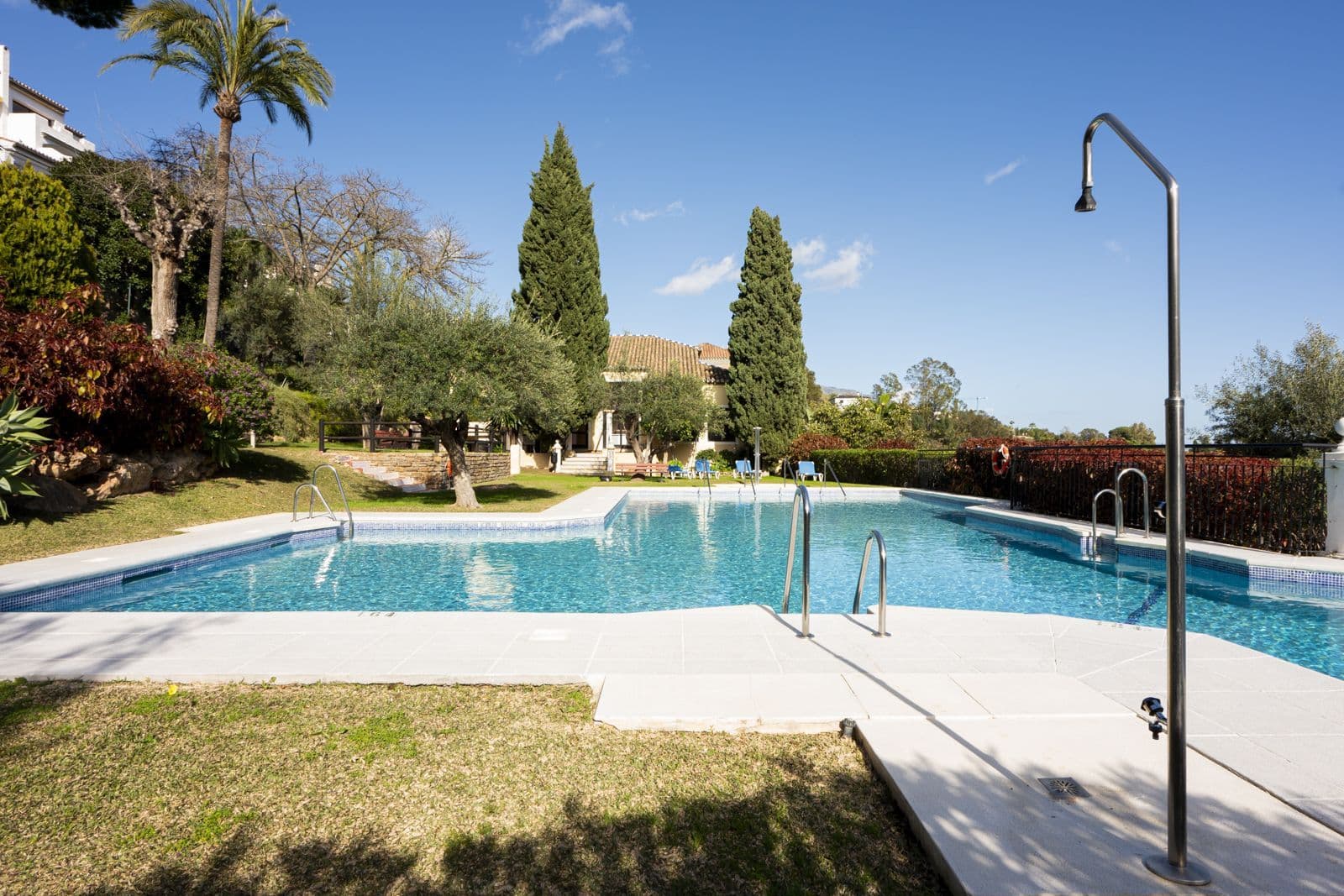 Puerto del Almendro, Benahavís: Penthouse · 3 bedrooms · 200046