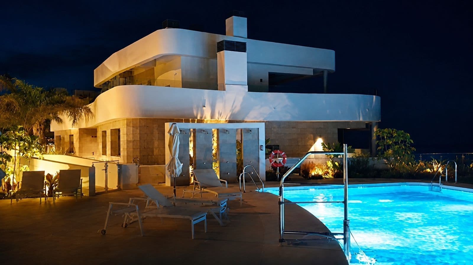Apartment · Aria By The Beach, Mijas · 3 bedrooms · 201021