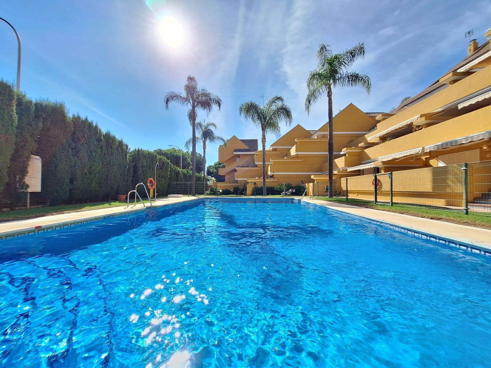 Romana Playa, Marbella — Квартира · 2 спальни · 200588
